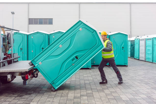 Portable Toilet Options We Offer in Glendale, MO