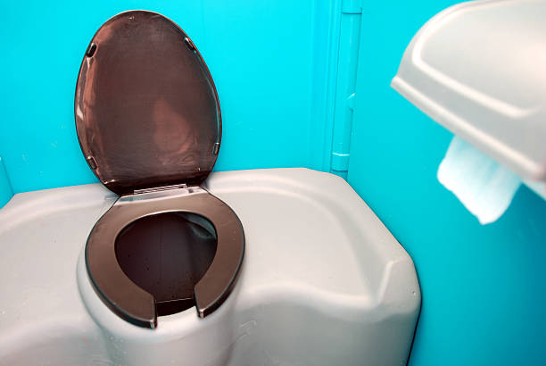 Best Sanitation services for porta potties  in Glendale, MO