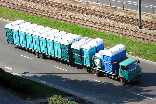 Affordable portable toilet rental in Glendale, MO